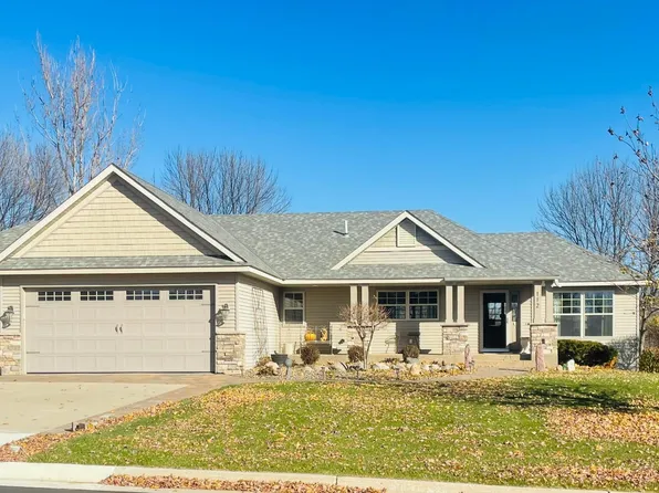 112 32nd Ave NE, Willmar, MN 56201