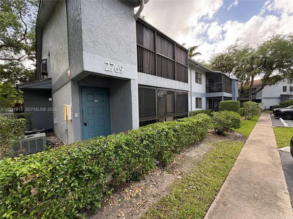 2769 S Oakland Forest Dr APT 101, Oakland Park, FL 33309