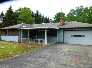 1462 Melbourne Dr, Girard, OH 44420