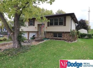 1305 Willow Ave, Bellevue, NE 68005