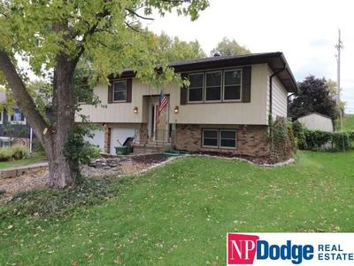 1305 Willow Ave, Bellevue, NE, 68005