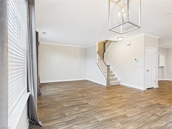 3rd image of 1111 Celia Ct
