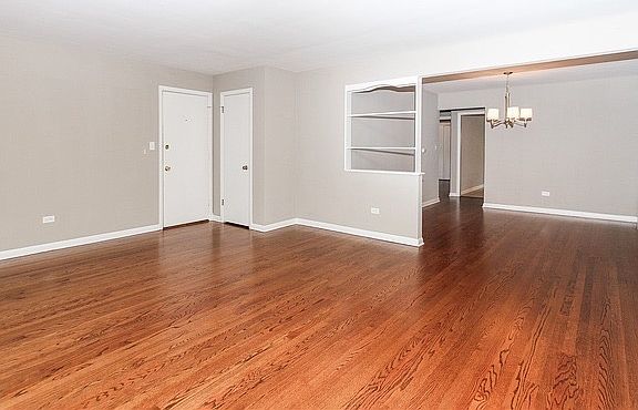 Living room/ Dining room