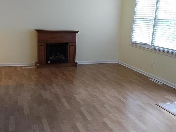 5th image of 9632 Leavells Rd
