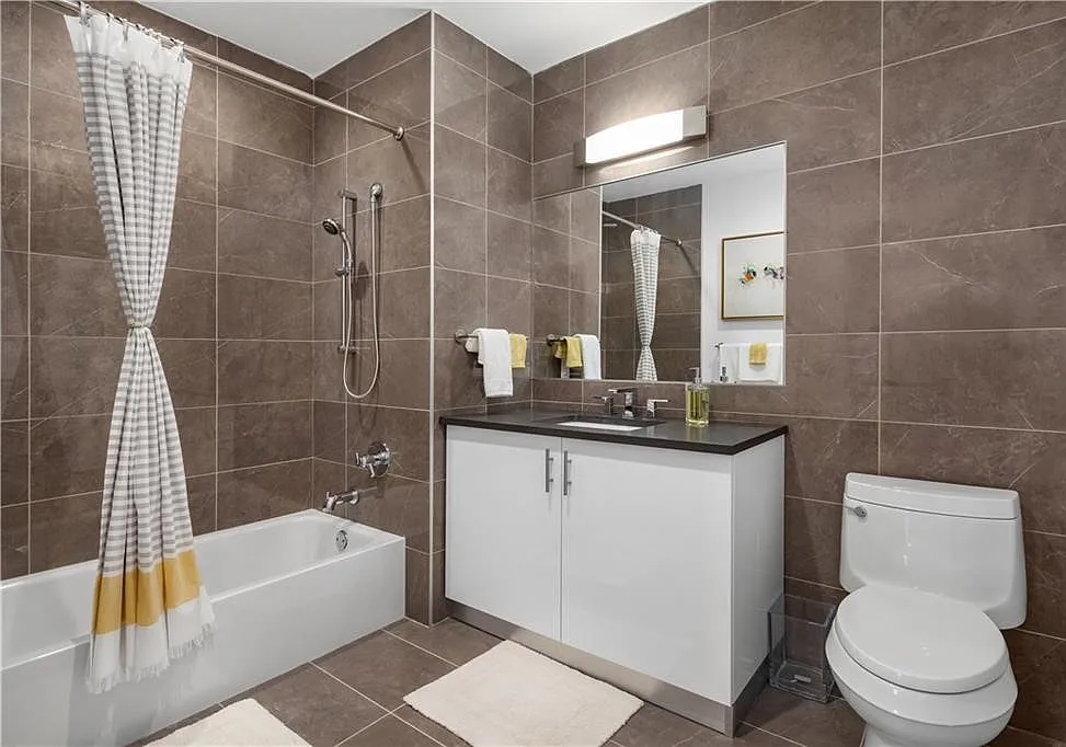 Studio, $2,256 — Photo 4