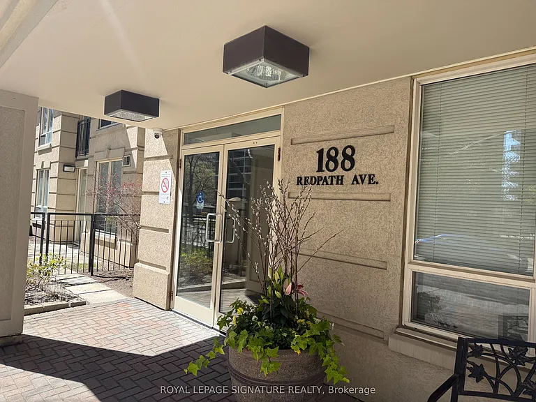 188 Redpath Ave #P3 — Photo 9