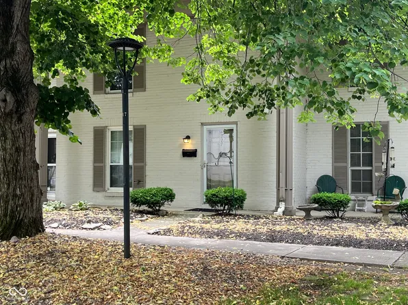 4227 Greenway Dr, Indianapolis, IN 46220