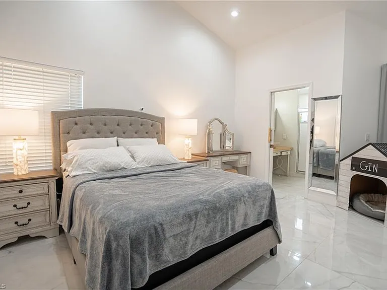 7712 Citrus Hill Ln — Photo 25