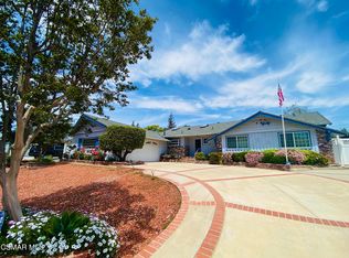 5708 Larryan Dr, Woodland Hills, CA 91367