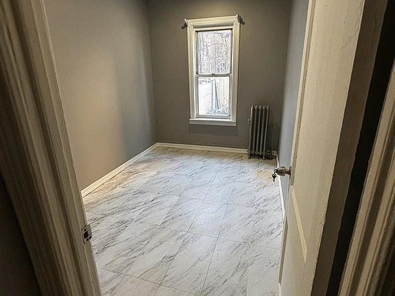 4th image of 2515 Holland Avenue