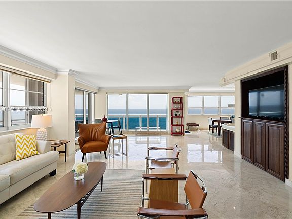 2nd image of 3430 Galt Ocean Dr APT 1606