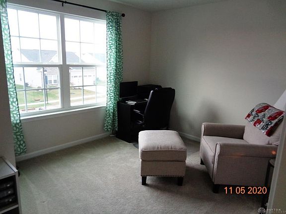 5th image of 172 Rapids Dr