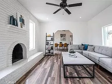 333 Chestnut St — Photo 12