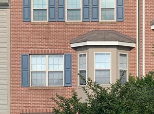 211 Hillvue Dr, Seven Fields, PA