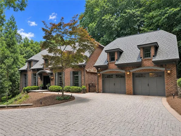 6095 River Chase Cir NW, Sandy Springs, GA 30328