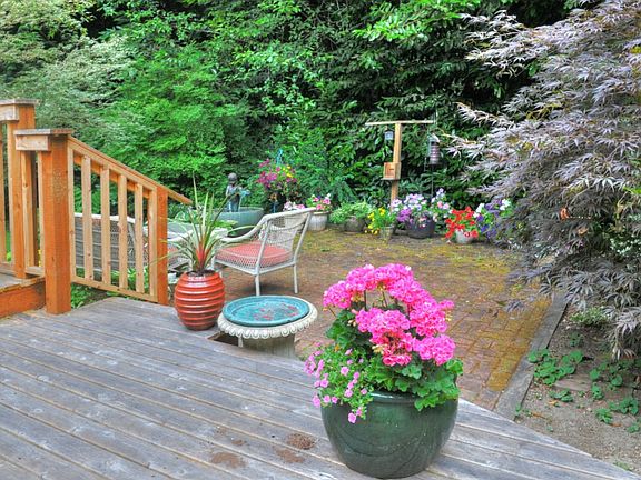 3rd image of 20899 NE Melson Ln