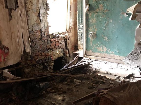 3rd image of 4928 Kershaw St