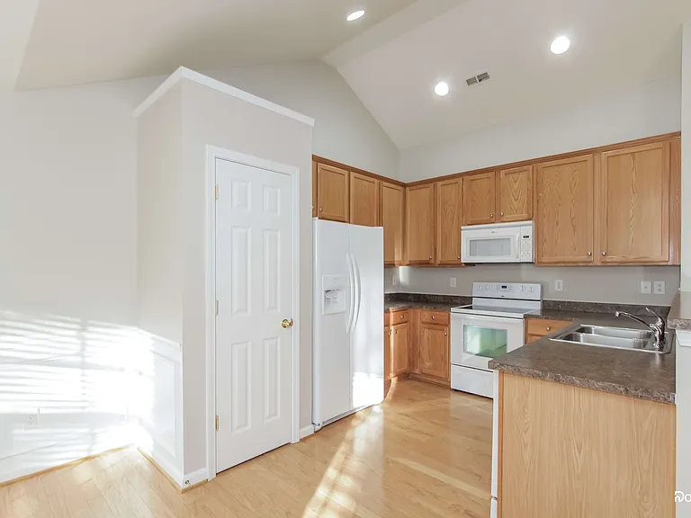 4419 Eglinton Toll Ct — Photo 4