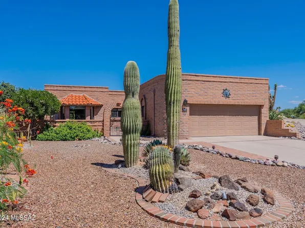 1240 W Camino Urbano, Green Valley, AZ 85622