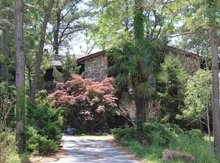 4000 Martins Point Rd, Kitty Hawk, NC 27949