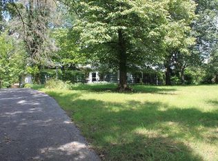 1153 Carman Rd, Ballwin, MO 63021