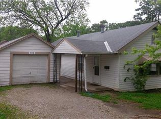 928 S Leslie St, Independence, MO 64050