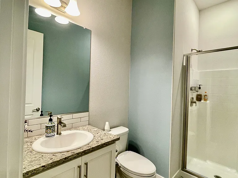 Full bath, First floor