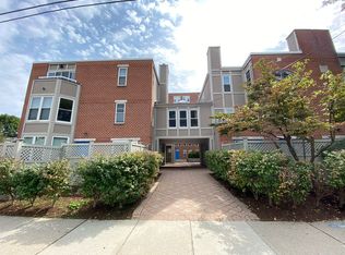 22 Chestnut St, Cambridge, MA 02139