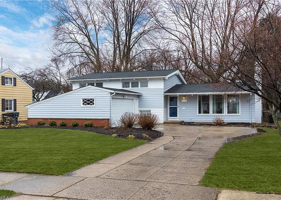 1st image of 4488 W 225th St