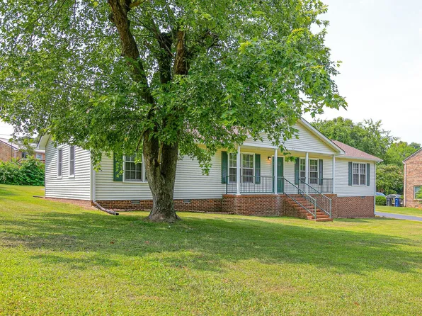 517 Woods Dr, Columbia, TN 38401