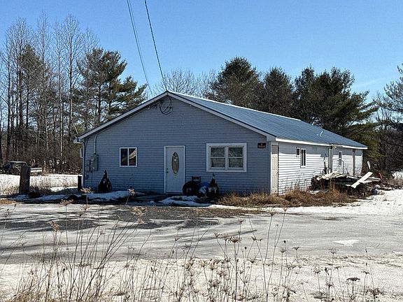 2nd image of 2693 Industry Rd