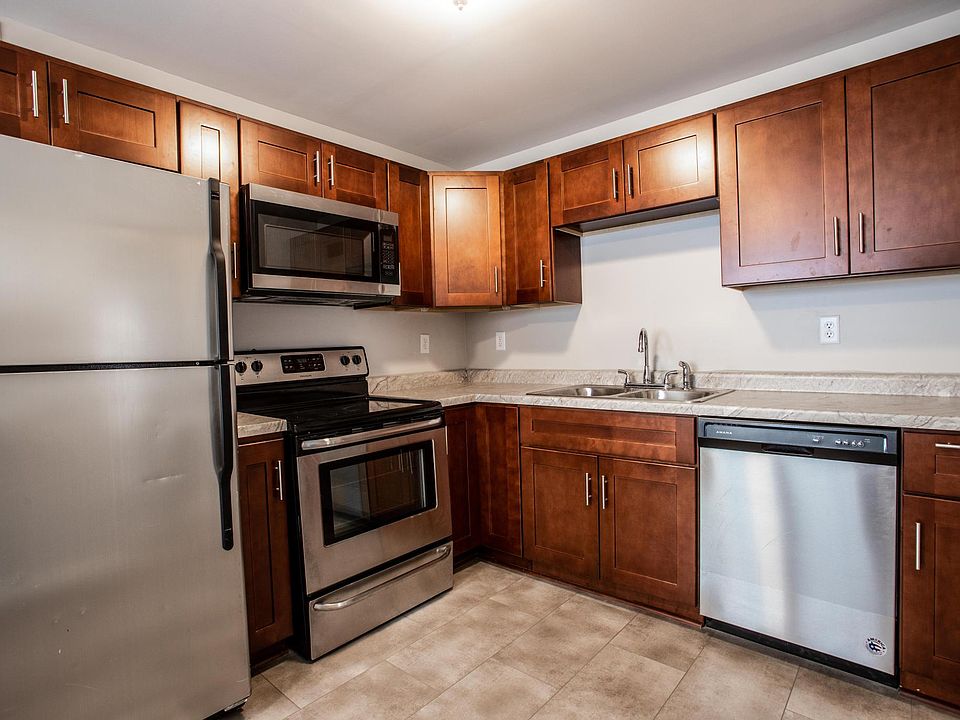 1st image of 4330 Cedar Ave S #4330