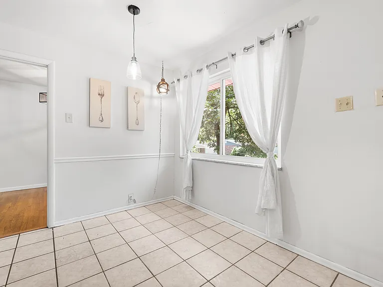 9845 Pebblestone Dr — Photo 9