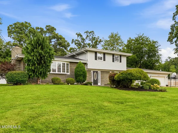 910 Somerset Drive, Toms River, NJ 08753