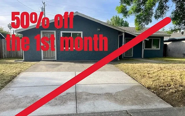 2628 Cypress Ave — Photo 1