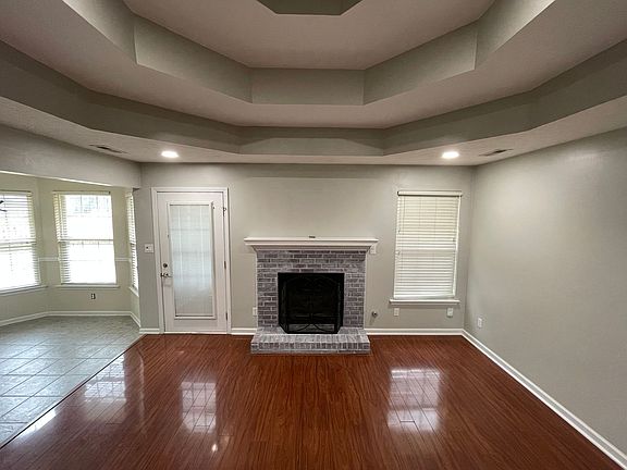 4th image of 1547 Overlook Cir