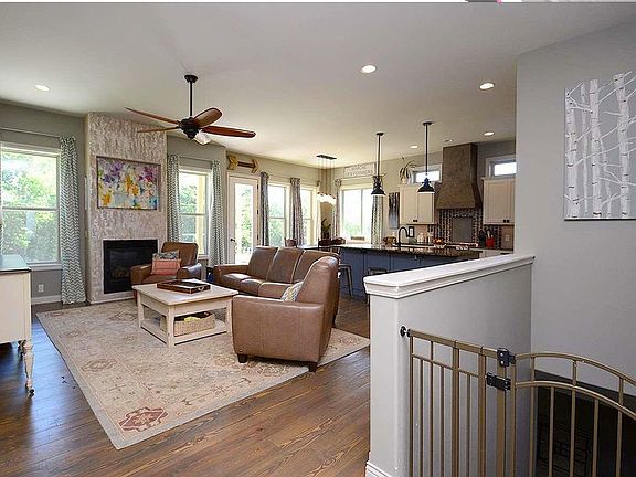 5th image of 1616 Eagle Dr