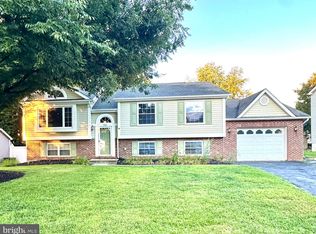 212 Sandstone Dr, Walkersville, MD 21793