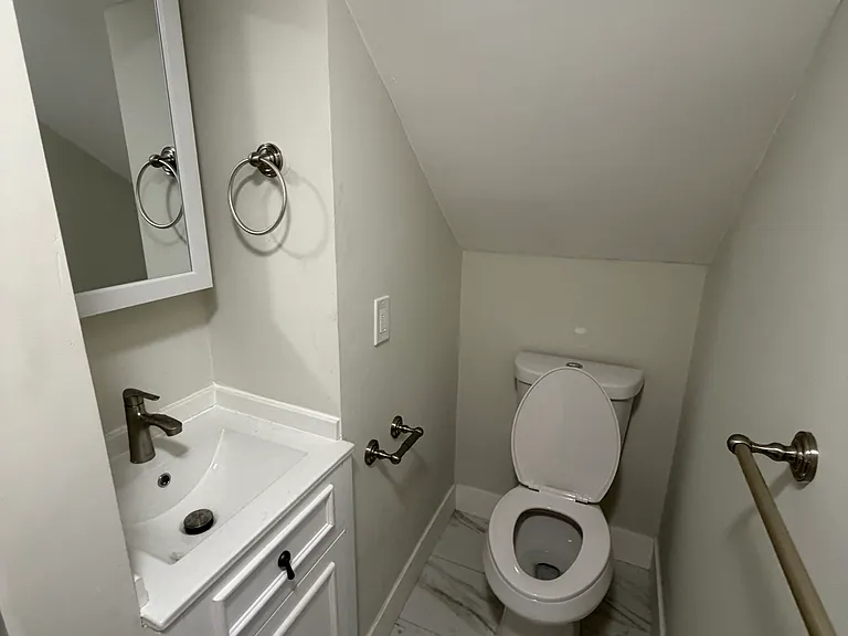 376 Summer St #2A — Photo 7
