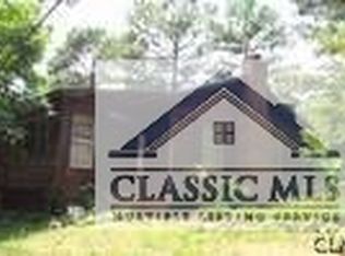 87 Minish Lake Rd W, Ila, GA 30530