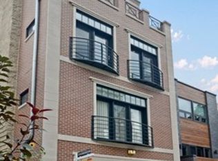 2146 N Rockwell St #3, Chicago, IL 60647