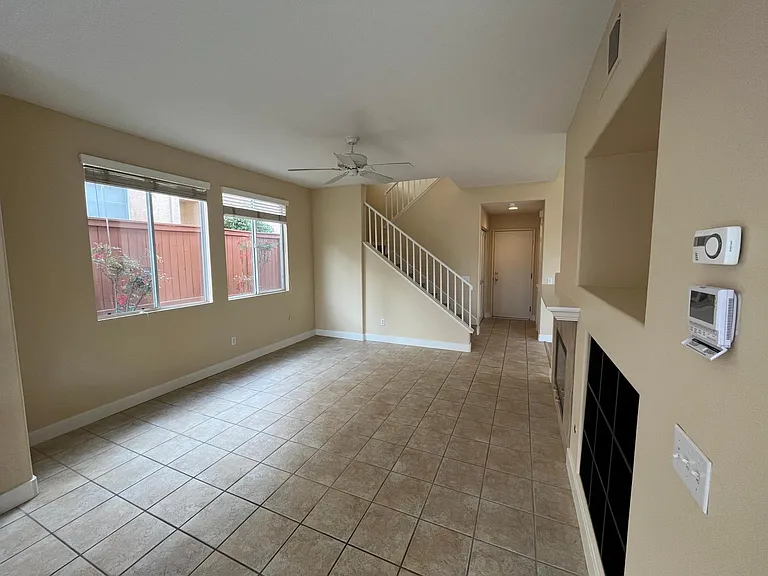 26808 Grommon Way — Photo 10
