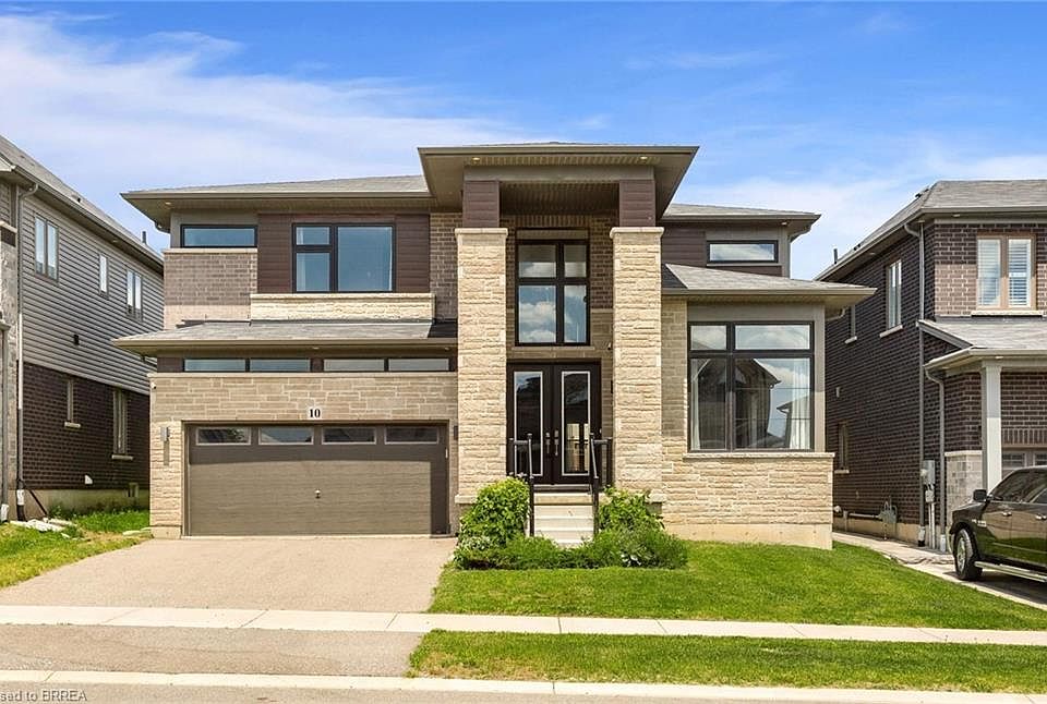 1st image of 10 McGovern Ln