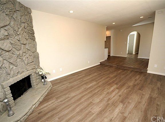 5th image of 16301 Molino Dr
