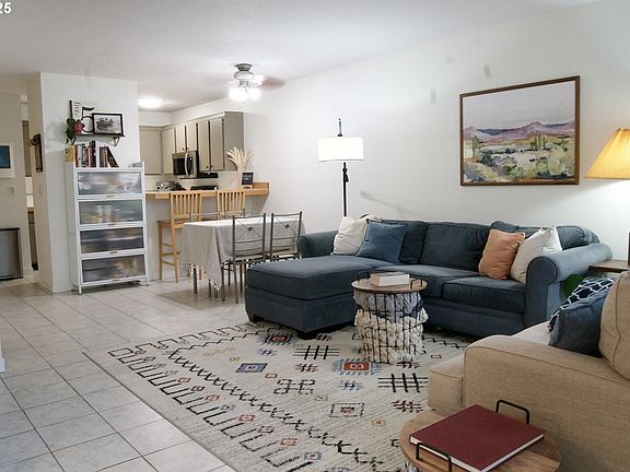 2nd image of 28740 SW Parkway Ave APT D4