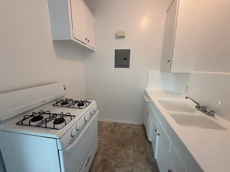 17411 Vanowen St — Photo 15