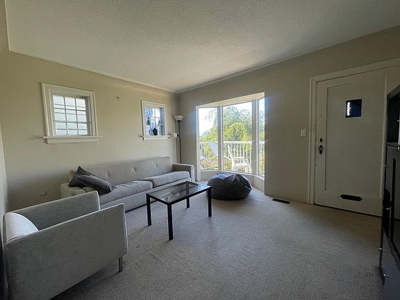 5th image of 2478 E 28th Ave