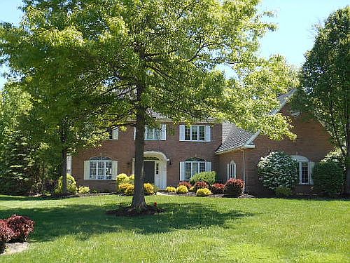 2nd image of 4665 Winding Woods Ln
