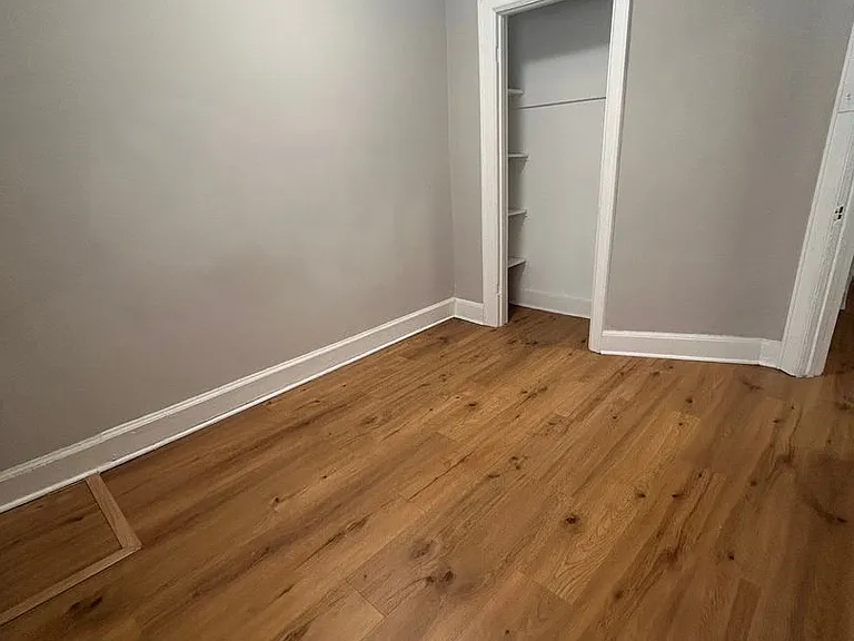 1521 N Franklin Pl — Photo 9