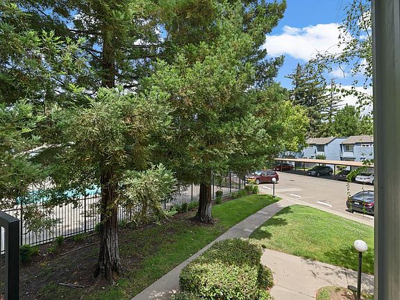4th image of 3591 Quail Lakes Dr APT 212